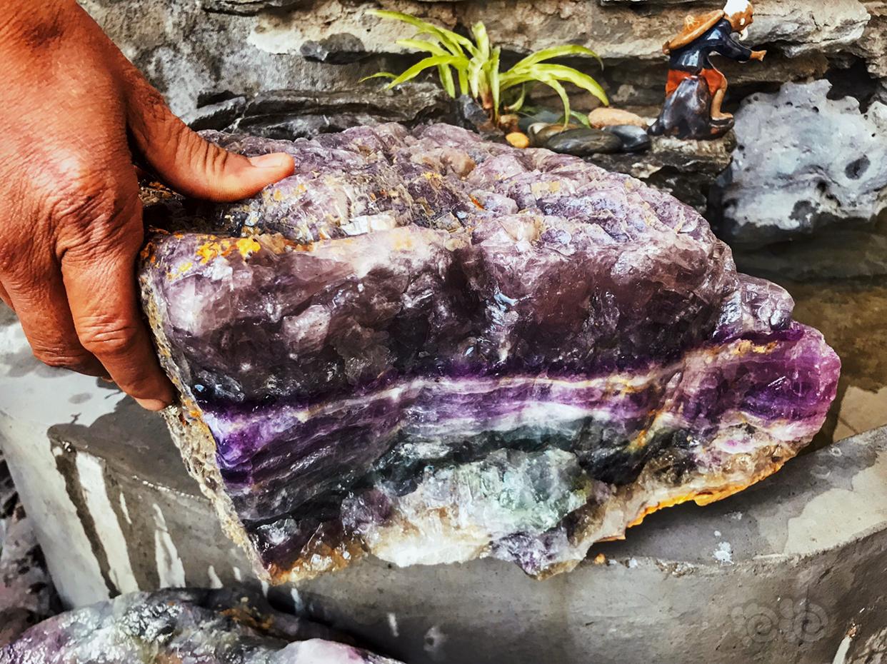 天然紫色晶石-图4