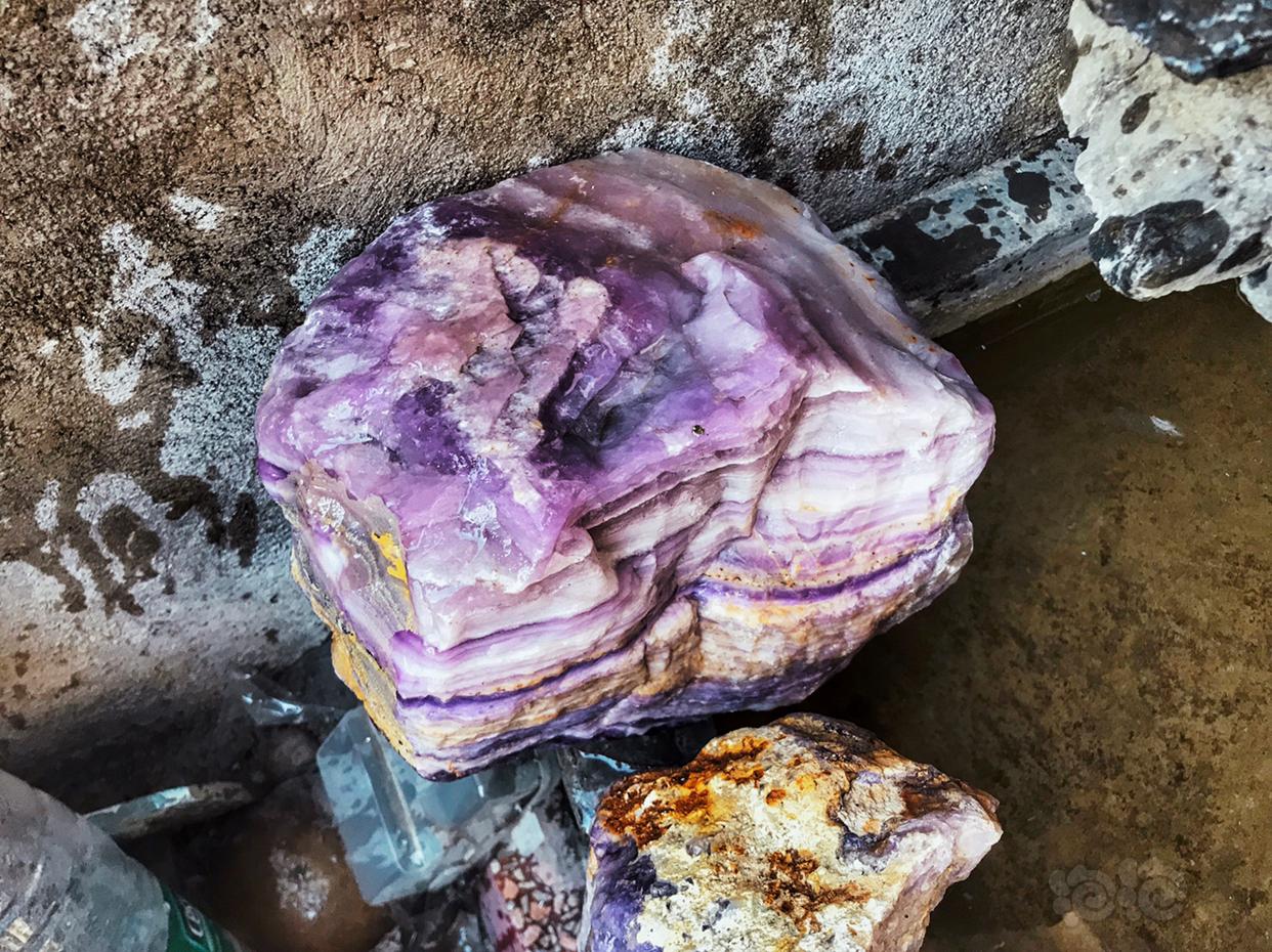 天然紫色晶石-图3
