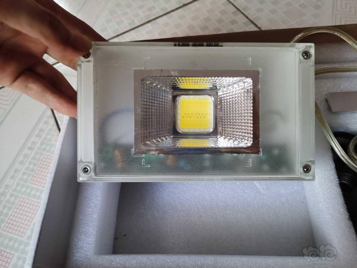 出售闲置尼特利at3方灯遥控调光版65w千寻一代a601