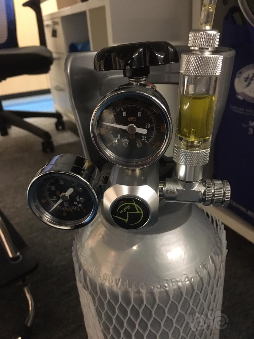 小技巧：二氧化碳记泡器使用油替代水-图1