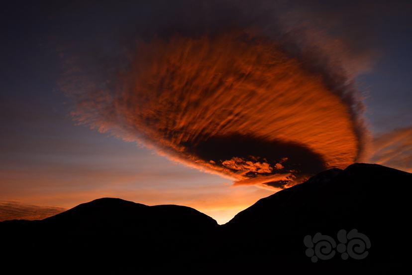 日落时的云-图1