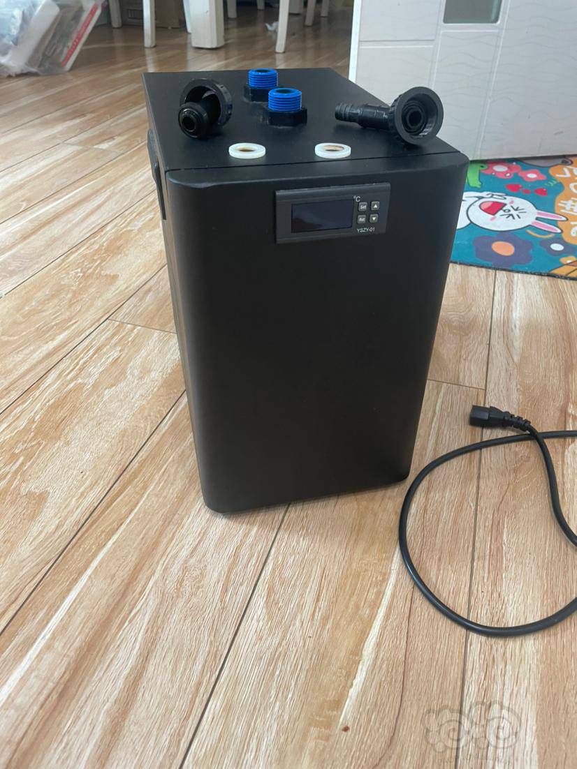 400出奥凌160l冷水机 - 泡泡水族