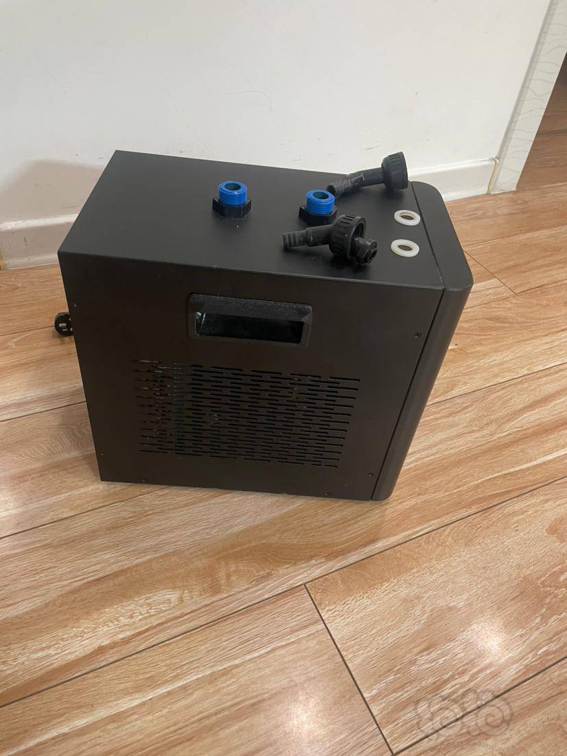 400出奥凌160l冷水机 - 泡泡水族