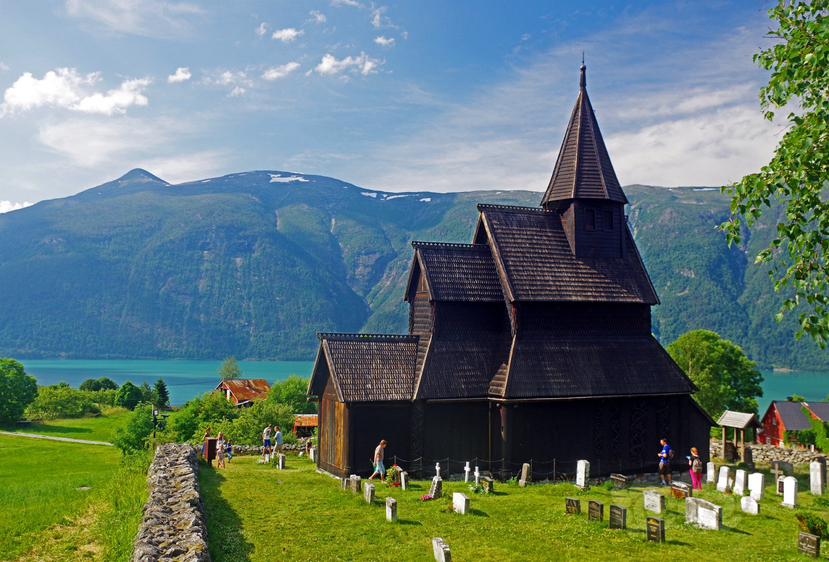 挪威的木教堂-图1