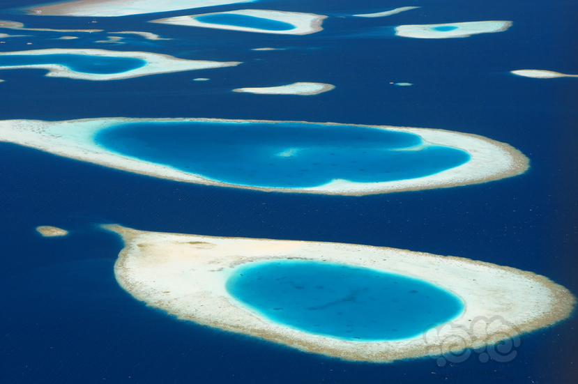 马尔代夫的环礁-图1